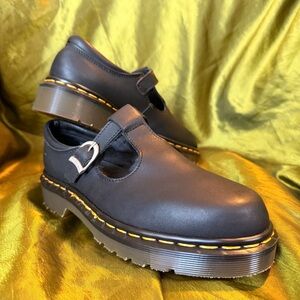 Vintage Black Leather Women's Mary Jane Made In England US7